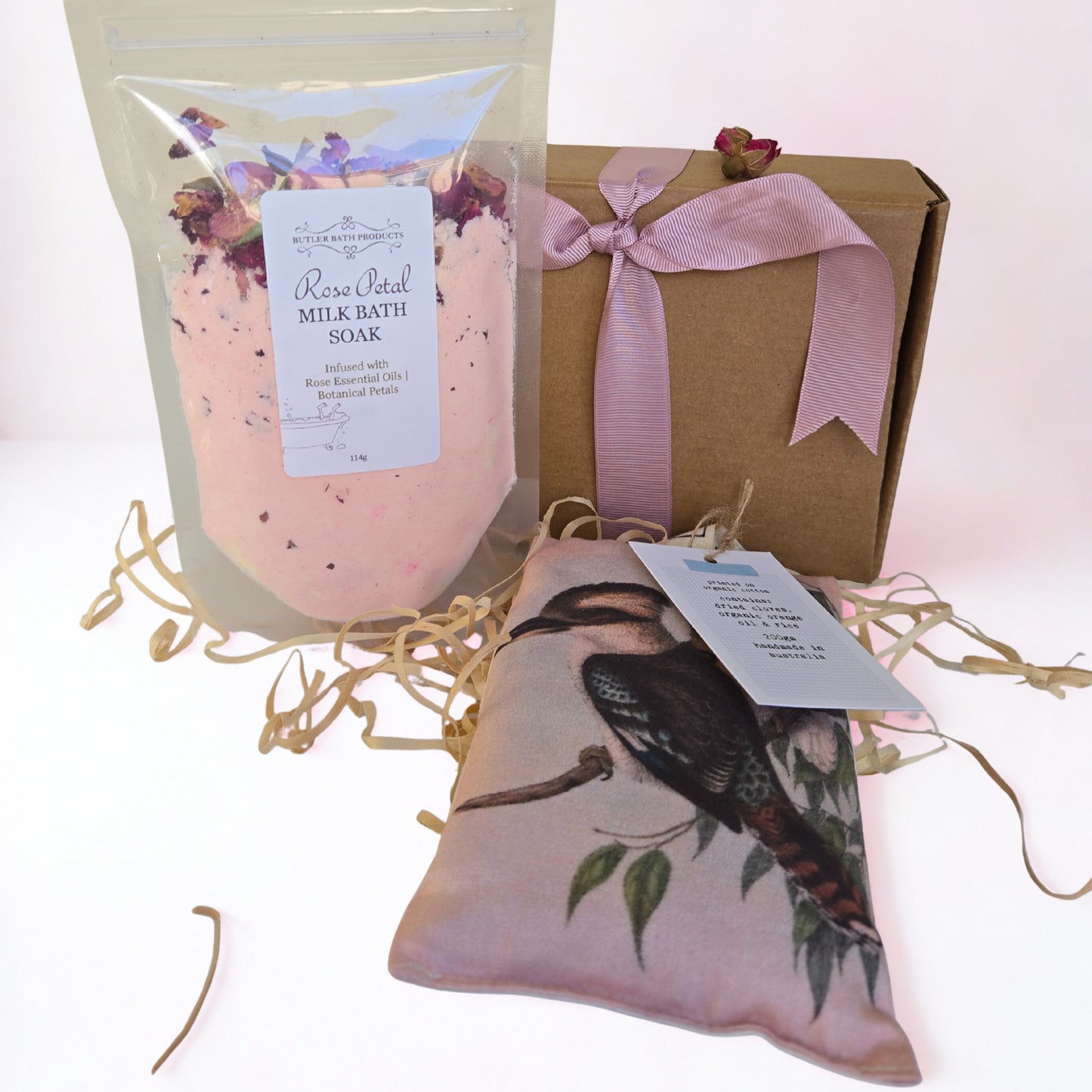 Bath Milk & Scented Sachet Gift Set – Ready to Gift